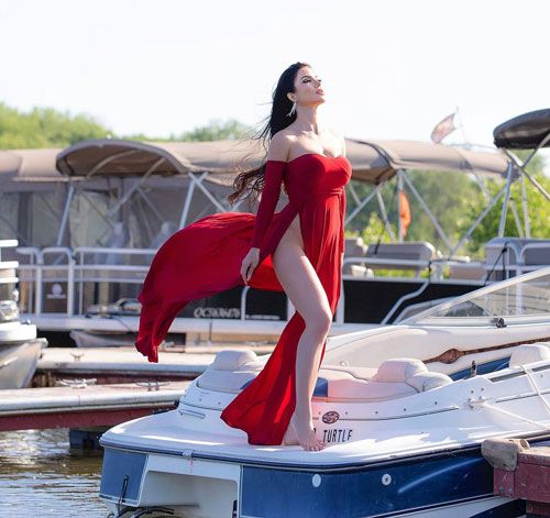 Hannah Mehregan Hannah Mehregan