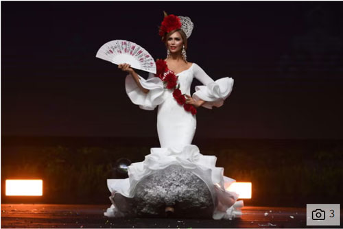 یک زن تراجنسیتی در مسابقه Miss Universe شرکت می کند