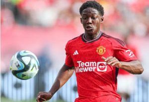 فرم پیش بینی منچستر یونایتد مقابل بروسیا دورتموند (دوستانه باشگاهی، ۹ مرداد)